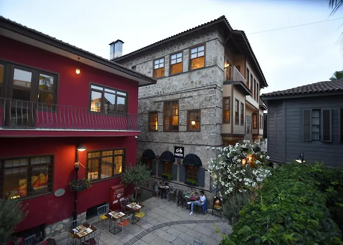 Alp Pasa Gazetta - Special Class